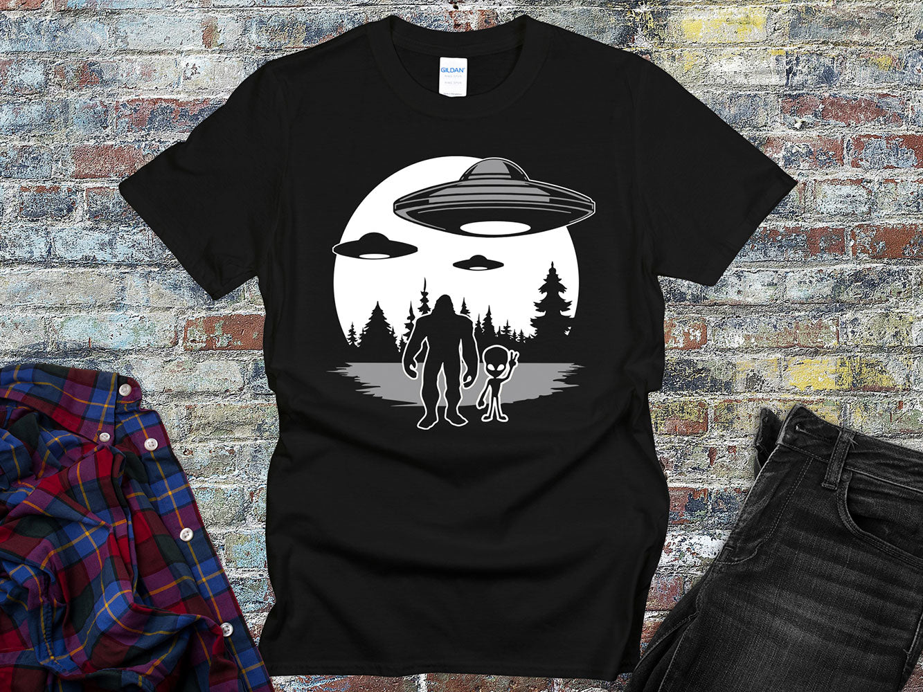 Bigfoot Alien T-Shirt