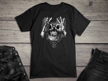 Luctus Skull Hands T-Shirt