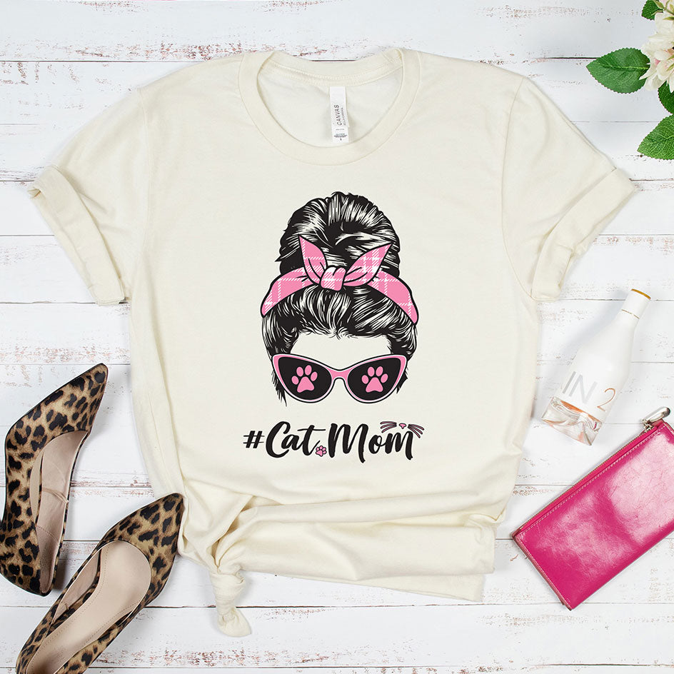 Cat Mom Bun T-shirt